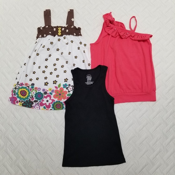 Tank tops and shorts - Picture 4 of 5